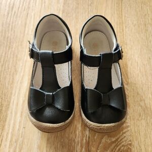 L'Amour MaryJane Shoes Toddler Size 8